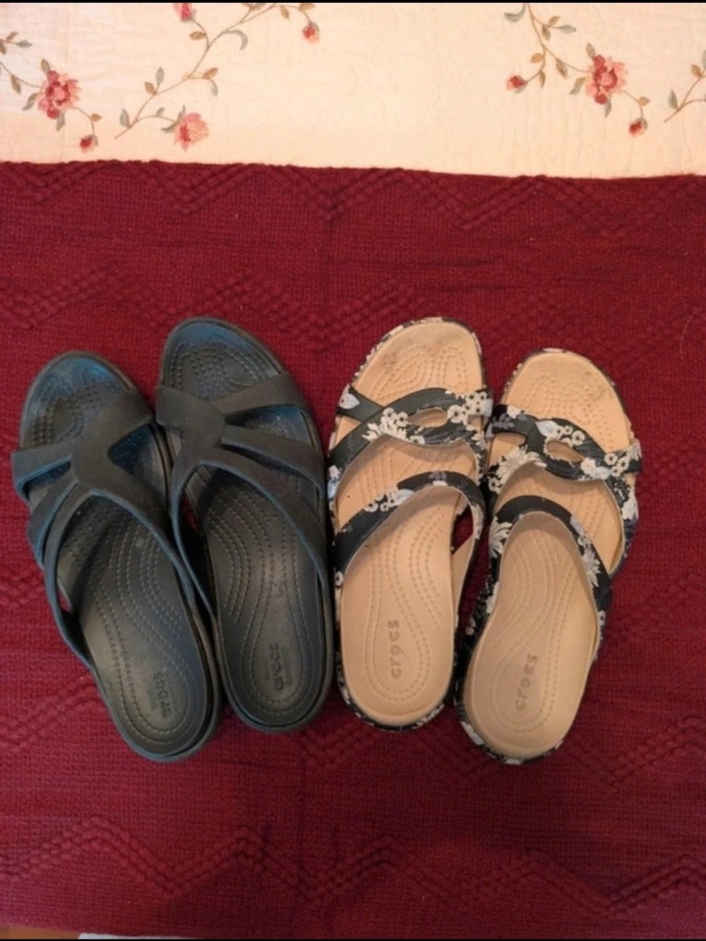 2 Pr Crocs Women's Slip-On Sandals - Sz 7